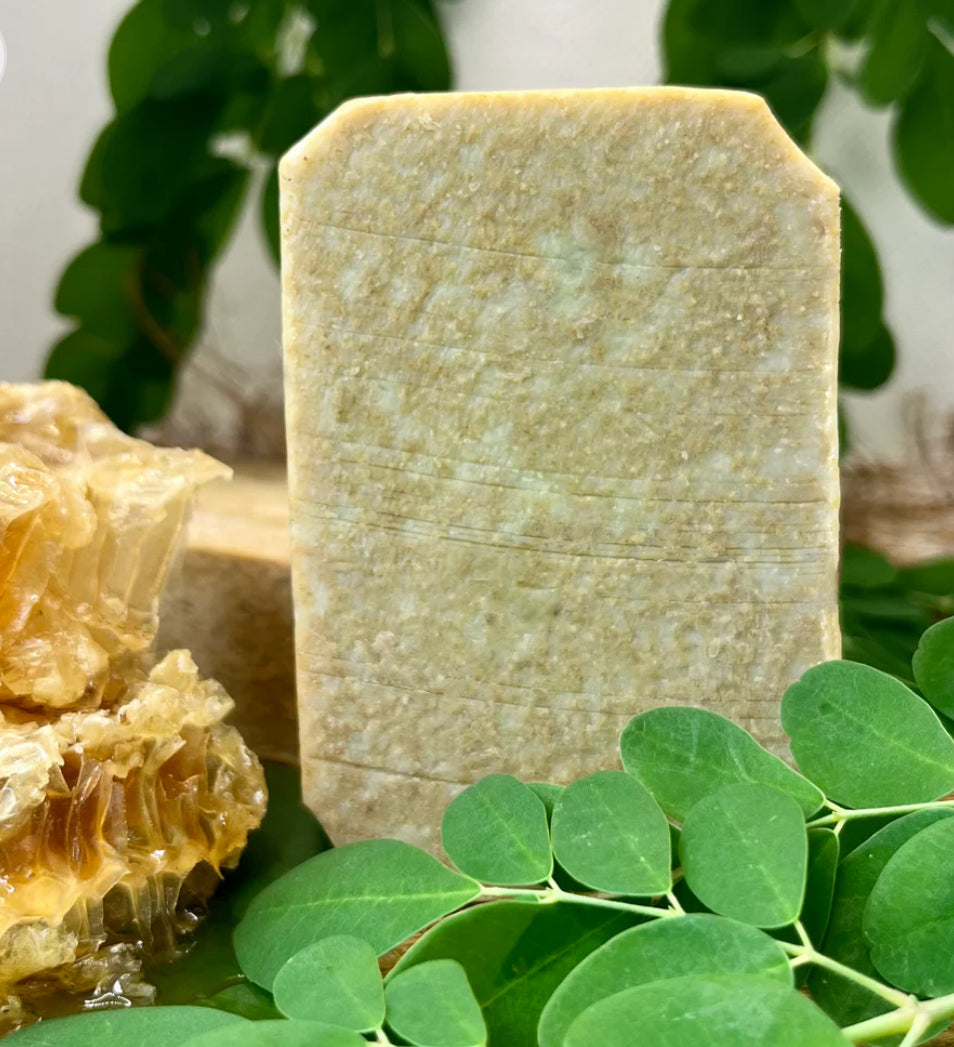 BLESSINGS ALL NATURAL HONEY MORINGA