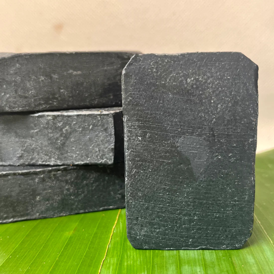 SAVON AU CHARBON DE BAMBOU BLESSINGS MENTHE POIVRÉE